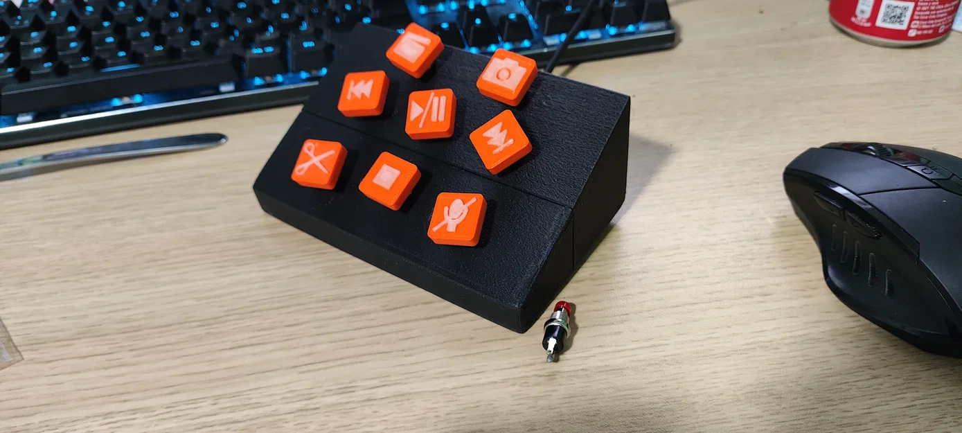 Bộ điều khiển Streamdeck DIY 8 nút bấm cho Streamer và Editor - Image 1