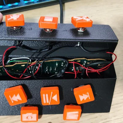 Bộ điều khiển Streamdeck DIY 8 nút bấm cho Streamer và Editor