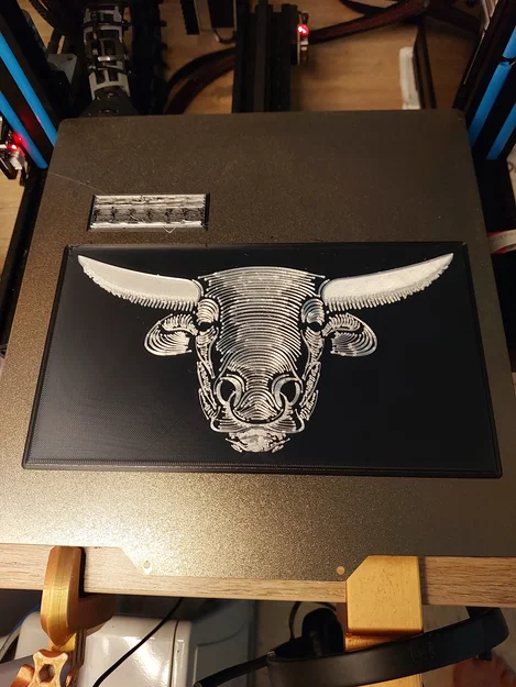 Chân dung Bò 1 (Bull Portrait 1) - Image 3