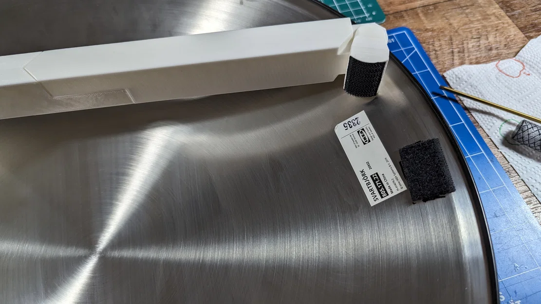 Bracket treo tường kéo ra cho gương lồi Ikea SVARTBJÖRK - Image 30