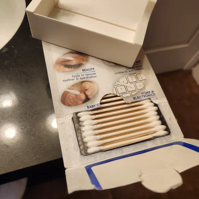 Giá đỡ hộp tăm bông (Cotton Swab package holder)