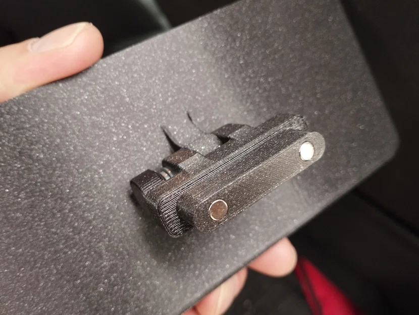 Giá đỡ điện thoại trên ô tô cho bé - In 3D tiện lợi, chắc chắn - Image 3