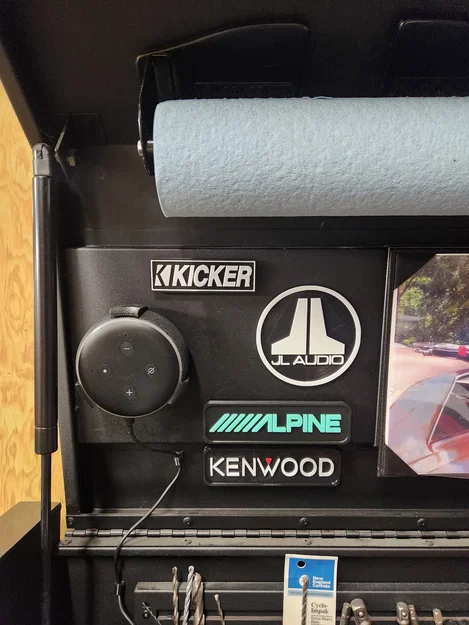 Logo Kicker - Image 3