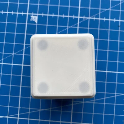Hộp Gridfinity đựng magnet dispenser (nam châm đặt bên trong)