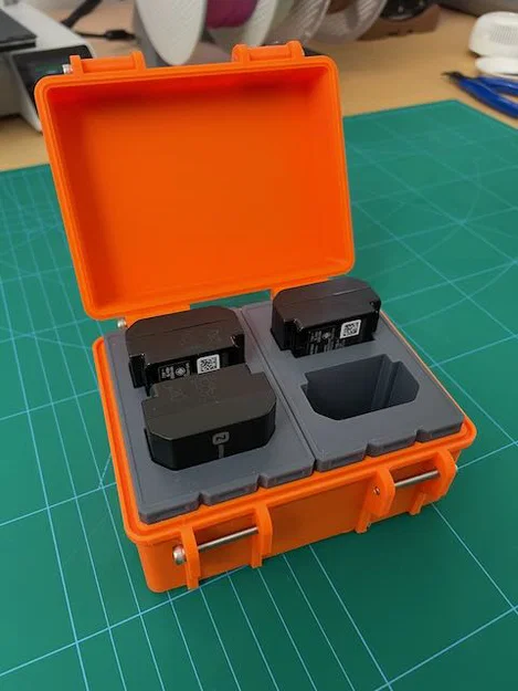 Insert tương thích Sony FZ100 cho Rugged Box với Modular Slots - Image 1