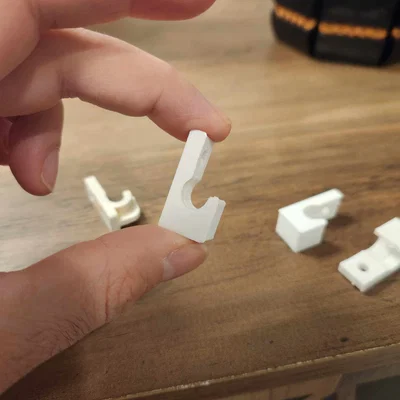 Móc treo thay thế cho hệ thống tủ quần áo cũ (Closet System Hook)