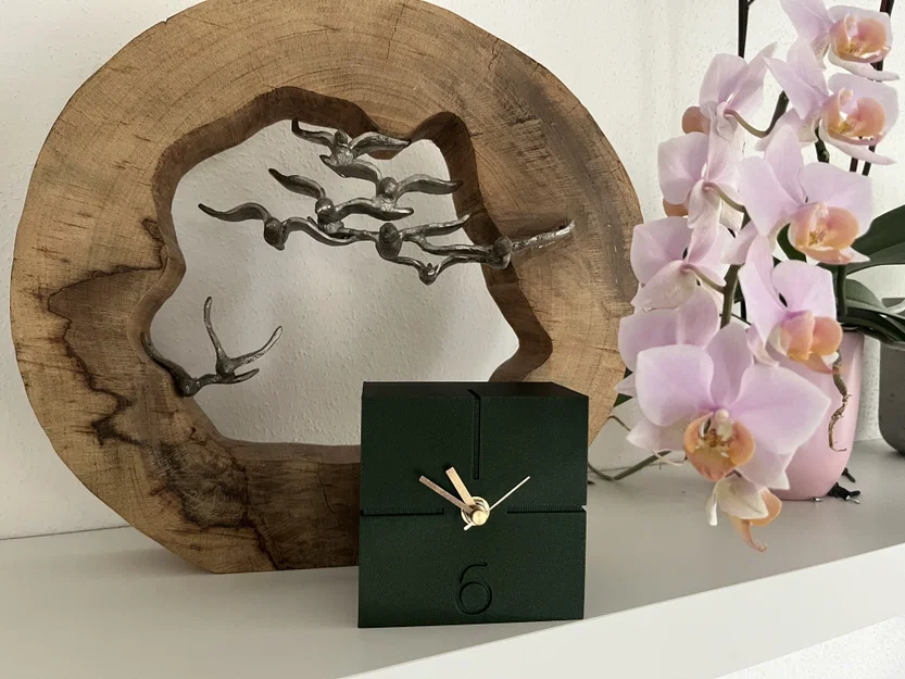 Đồng hồ khối lập phương vintage (Vintage Cube Clock) - Image 2