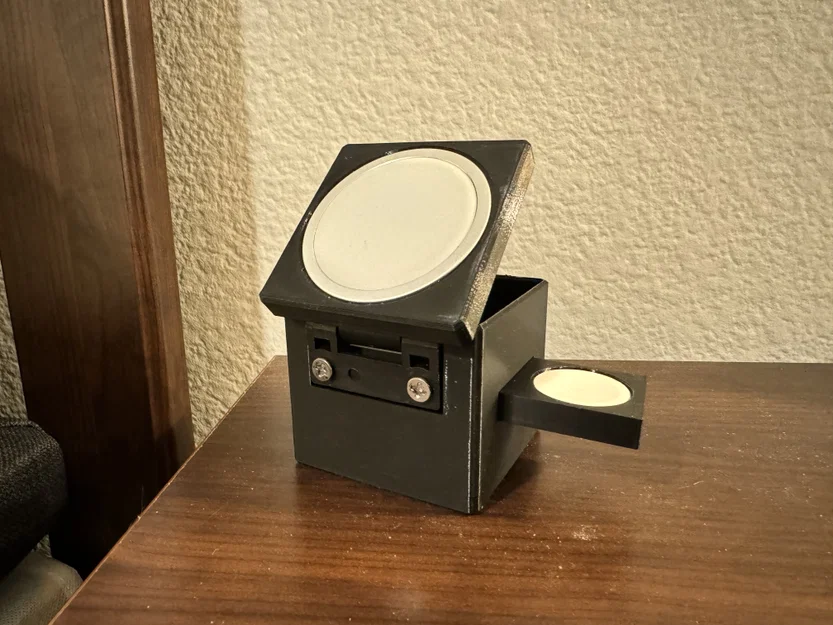 Danker Cube - Khối MagSafe cỡ nhỏ gọn mang đi - Image 3