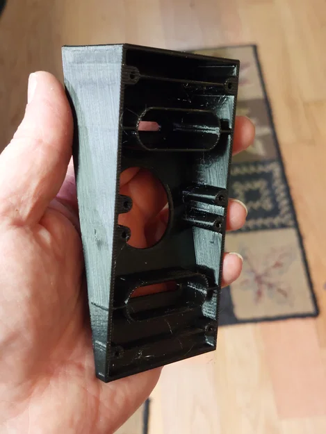 Ngàm Ring Doorbell 15° (15 degree Ring Doorbell Mount) - Image 1