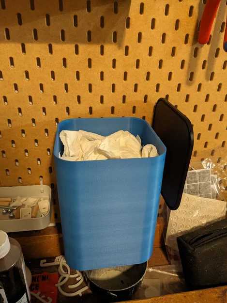 Thùng rác Skadis kèm nắp treo (Skadis Trashcan with hanging Lid) - Image 3