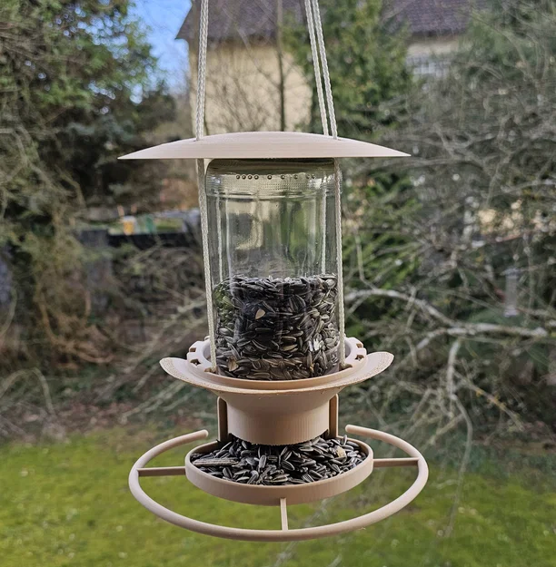 Máng ăn cho chim treo dùng hũ thủy tinh (Glass Jar Bird Feeder) - Image 1