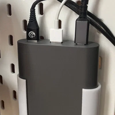 Giá treo bộ sạc IKEA ÅSKSTORM cho bảng SKÅDIS (In 3D)