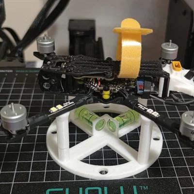 Dụng cụ và giá đỡ hiệu chuẩn gyro cho drone
