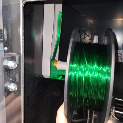 Giá đỡ cuộn nhựa nghiêng 3D - Khắc phục tình trạng rối nhựa hiệu quả