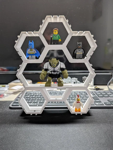 Combo Lego Minifigure Hexagons kèm chỗ đặt minifig lớn - Image 2