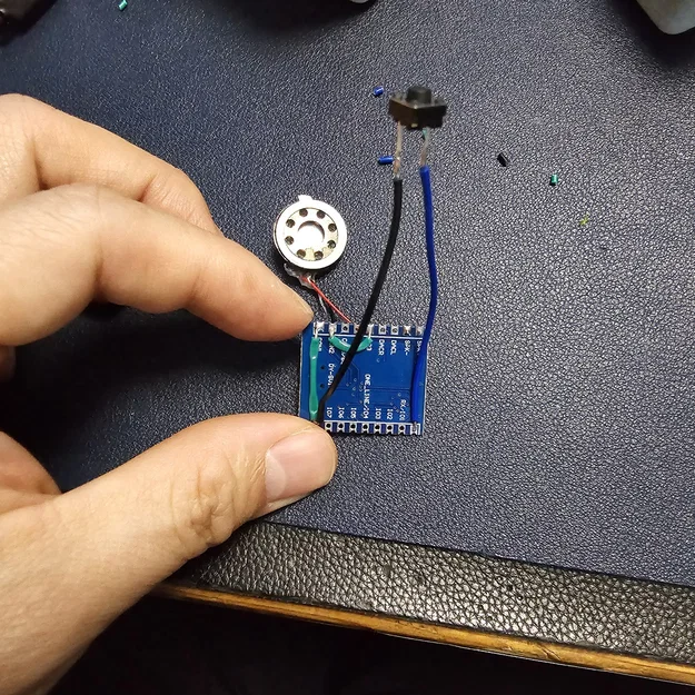 Mô hình 3D Speakerman phát âm thanh sống động - Image 3