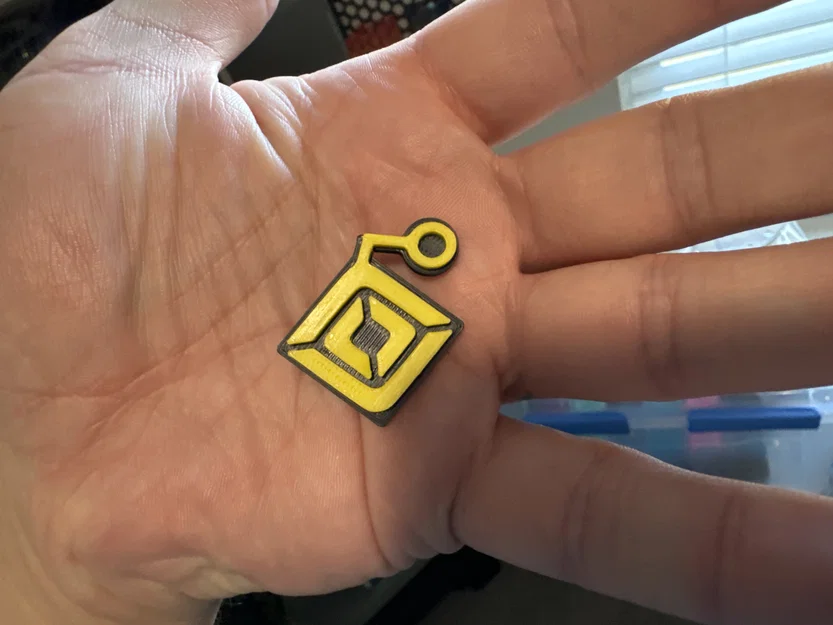 Pin Snoo r/Rivian - Image 1