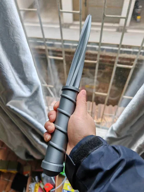 Mô hình kiếm 3D tam giác xoắn thu gọn - Thiết kế print-in-place độc đáo - Image 1