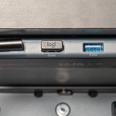 Ngàm Gắn Anker USB-C Hub 341 Dưới Bàn Làm Việc