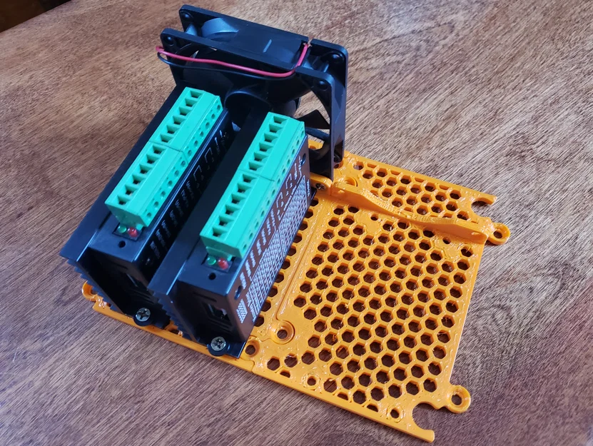 Ngàm gắn Stepper Driver Mount - Image 1