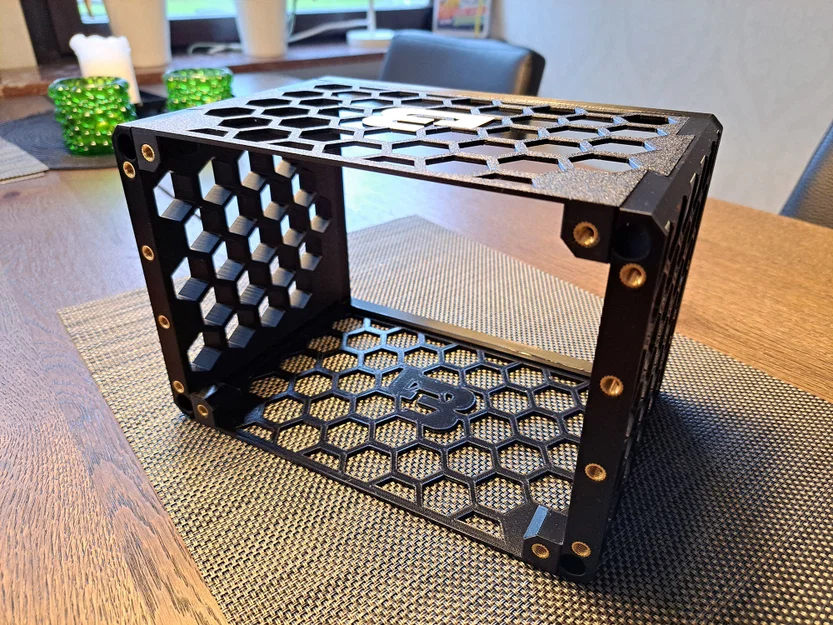 BREWTOOLS Screen Cage - Vesa (Khung màn hình Vesa mỏng gọn) - Image 2