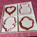 Hộp kèm khay đựng cho 8 khuôn cắt cookie Valentine - Thumbnail 5