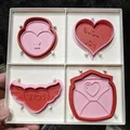 Hộp kèm khay đựng cho 8 khuôn cắt cookie Valentine - Thumbnail 6