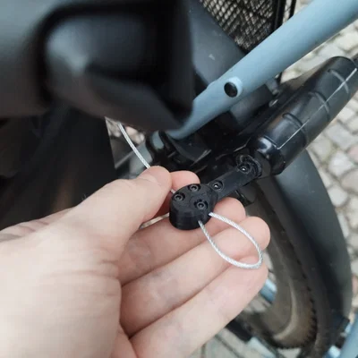Adapter Ortlieb cho khóa khung AXA (Ortlieb adapter for AXA frame locks)