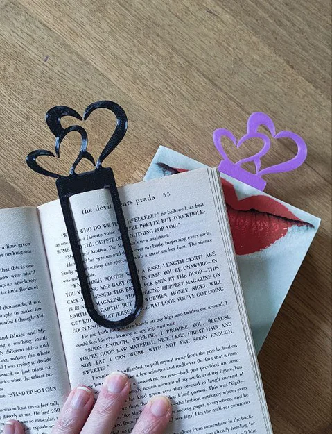 Mẫu kẹp sách trái tim 3D xinh xắn - Bookmark Hearts - Image 3