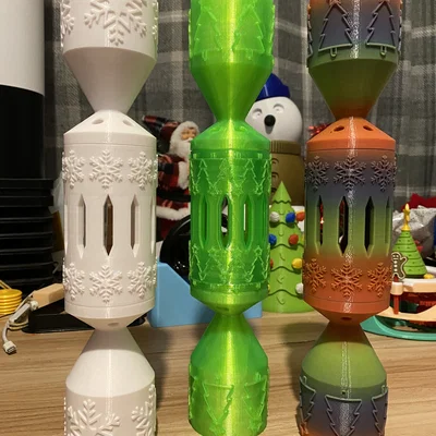 Mô hình pháo giấy Giáng sinh (Christmas Cracker) 3D tái sử dụng