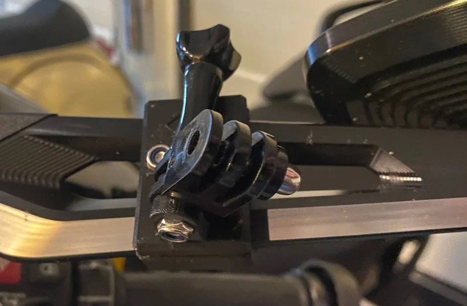 Ngàm gắn action cam lên gương BMW R1250GS (Spiegelhalter) - Image 4