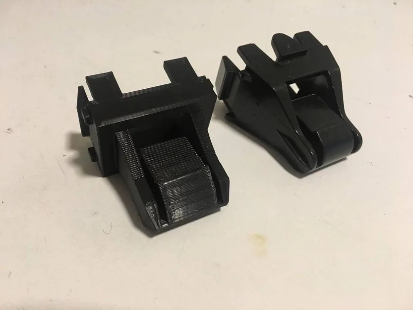 BMW Rear Bolster Clip 52 20 9099555 - Image 2