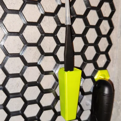 Giá treo nhíp tiện lợi cho Honeycomb Storage Wall (HSW)