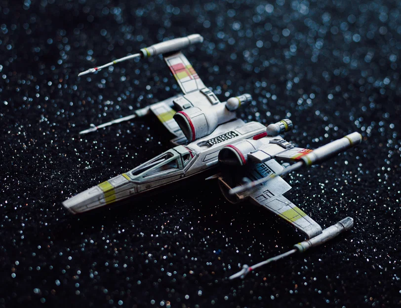 T-70 X-Wing Starfighter - Phi thuyền Star Wars - Image 1