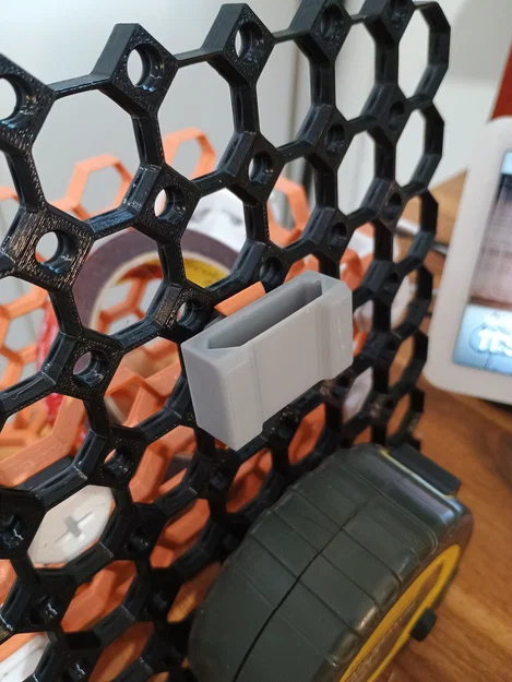 Ngàm gắn Multiboard thay thế (WIP) - Kẹp treo thước dây - Image 1
