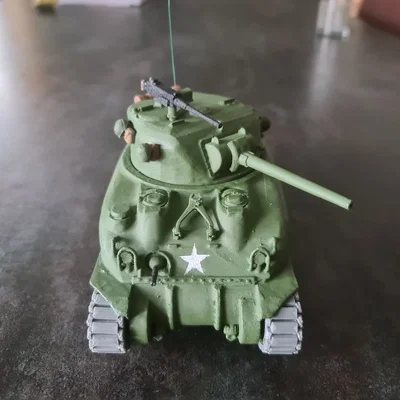 Sherman-M4A1-Early (tỷ lệ 1/33)