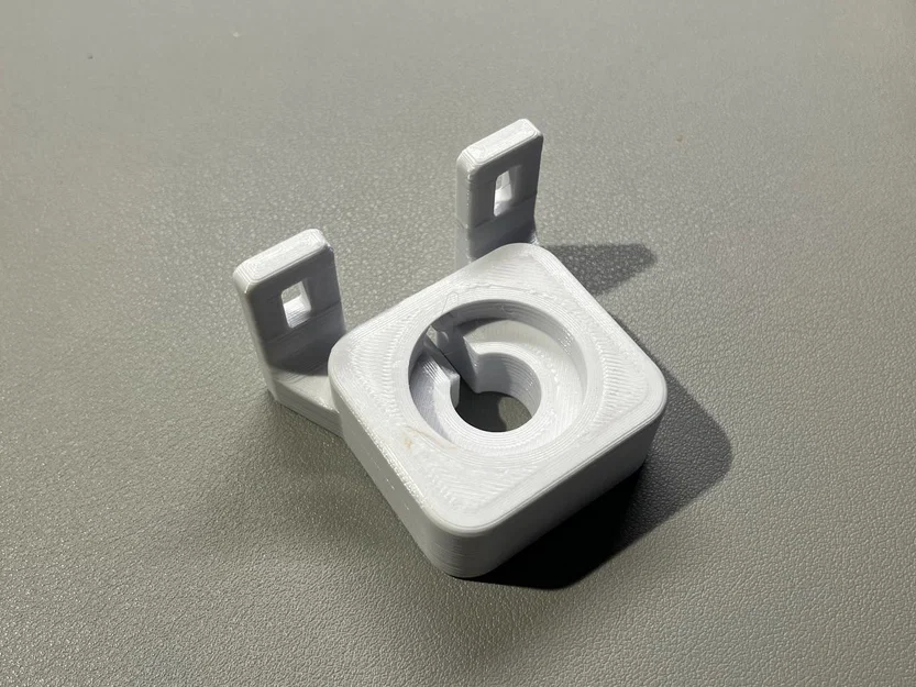 Giá đỡ sạc Apple Watch USB-C cho pegboard IKEA Skadis - Image 4