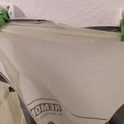 Móc kẹp túi kiểu croco tự nhả (Self releasing croco bag clamp hook)