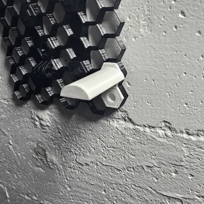 Giá treo băng keo thông minh cho Honeycomb Storage Wall