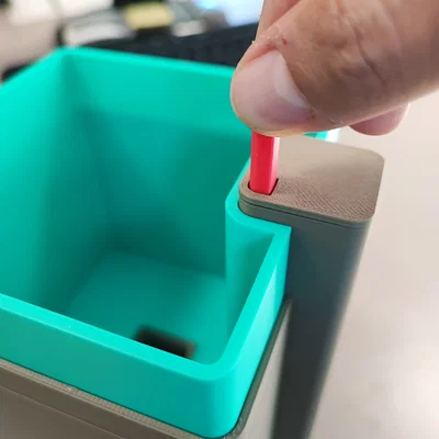 Bộ phao báo mức nước và nắp đậy thông minh cho chậu cây tự tưới