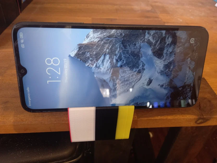 Kẹp Bàn Bám Chắc Giữ Điện Thoại/Tablet/Bàn Phím (Strong Grip) - Image 2