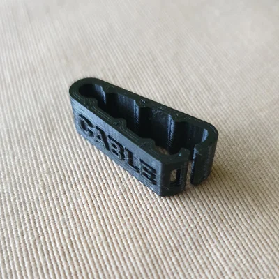 Kẹp giữ dây cáp (Cable clip)