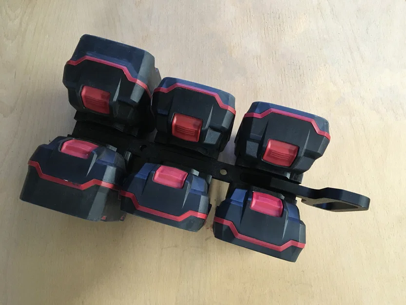 Giá treo pin Parkside X20 (lưu trữ 6 viên) in 3D gọn gàng - Image 1