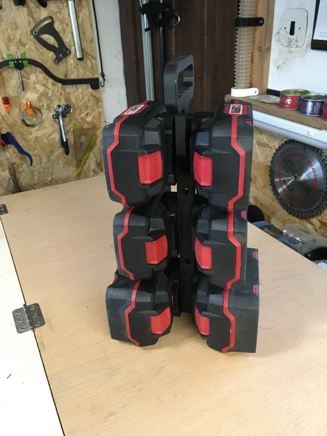 Giá treo pin Parkside X20 (lưu trữ 6 viên) in 3D gọn gàng - Image 3