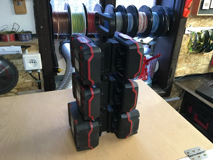 Giá treo pin Parkside X20 (lưu trữ 6 viên) in 3D gọn gàng - Image 4