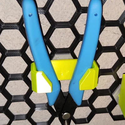 Giá treo kìm, dao cắt cho bảng Honeycomb Storage Wall (HSW)