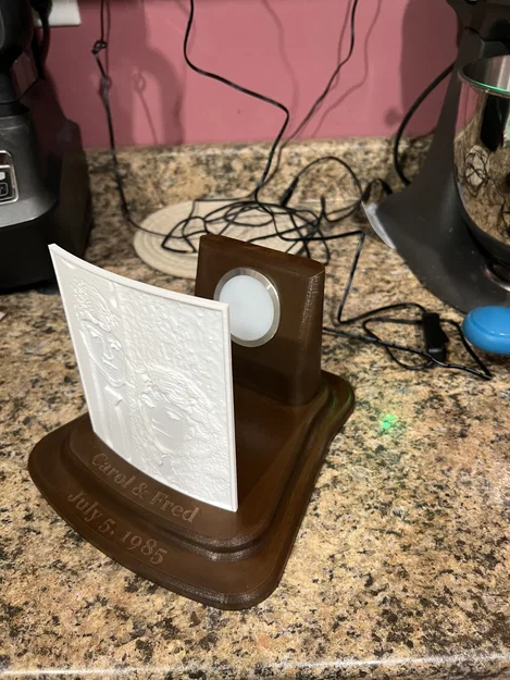 Kệ đỡ Lithophane Stand (dạng cong) - Image 1