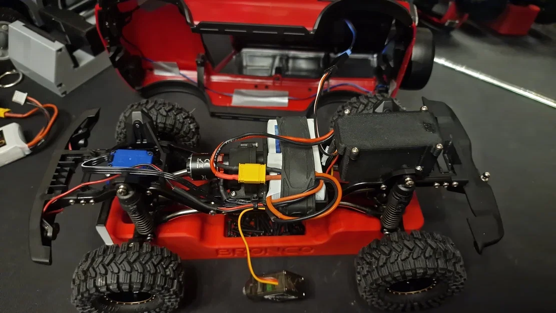 Hộp Receiver và ESC cho TRX4m - Image 3