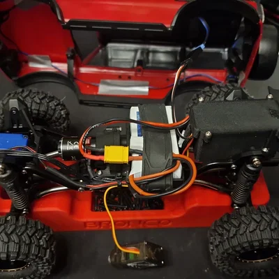 Hộp Receiver và ESC cho TRX4m