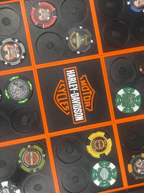 Khung trưng bày Poker Chip Harley Davidson - Image 1